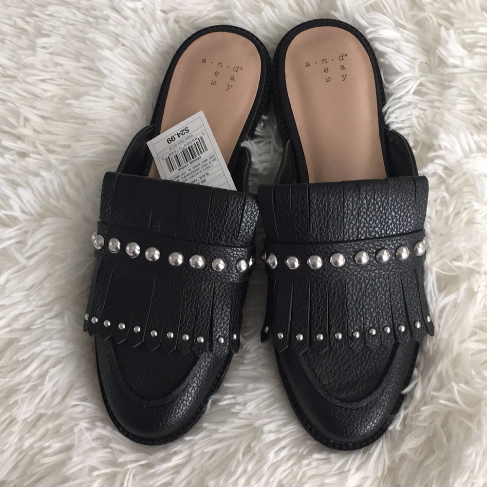 Elegant black leather and silver studs slides